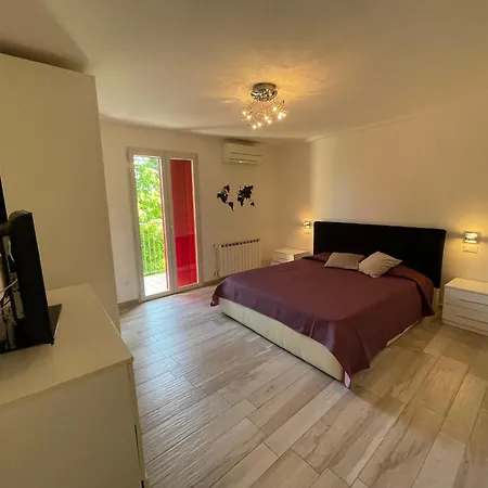 Reverso - Alloggi Con Solarium Vista Mare Apartment *